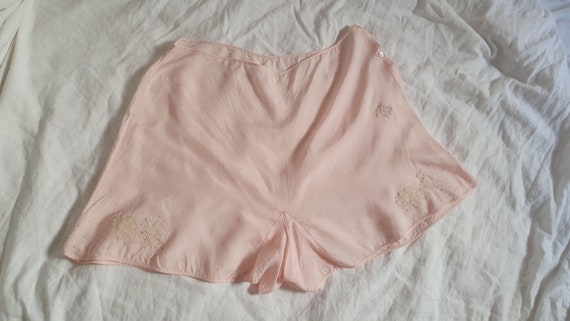 Vintage Pale Pink 1930's- 1940's Nylon Tap Panties