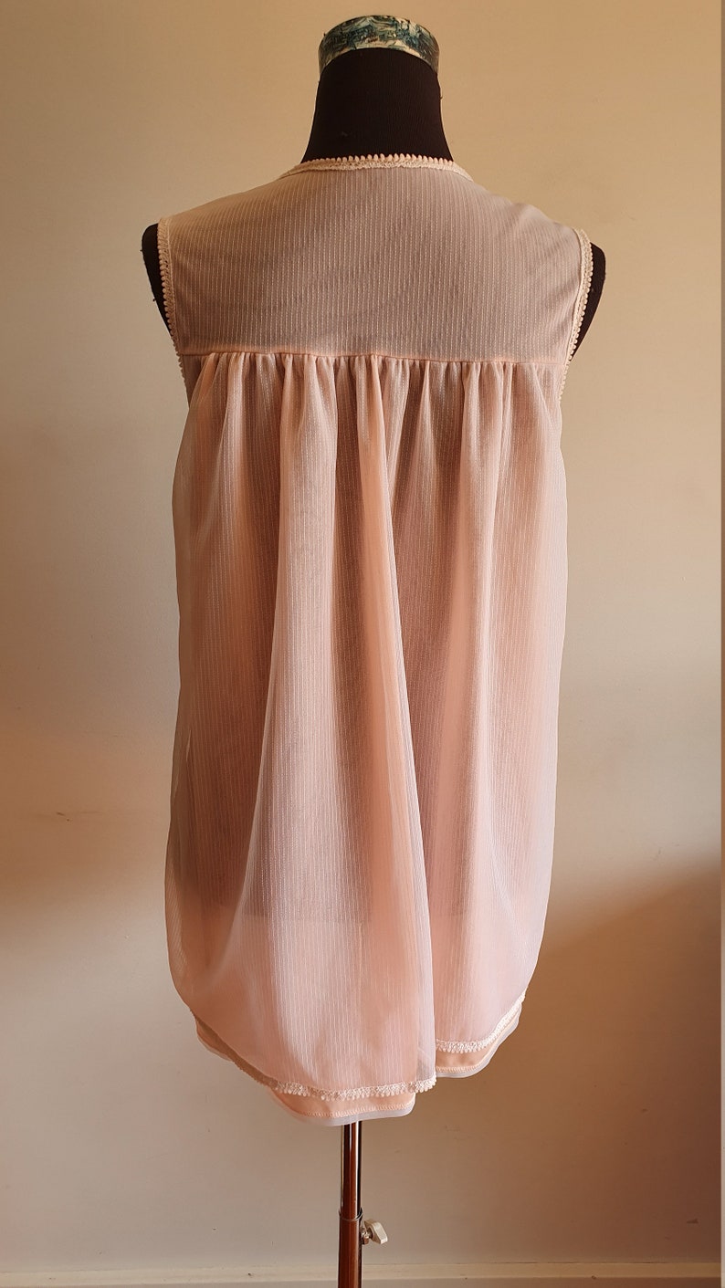 Incredible 1960/'s Pastel Pink Mini Shift with Floral Embroidery