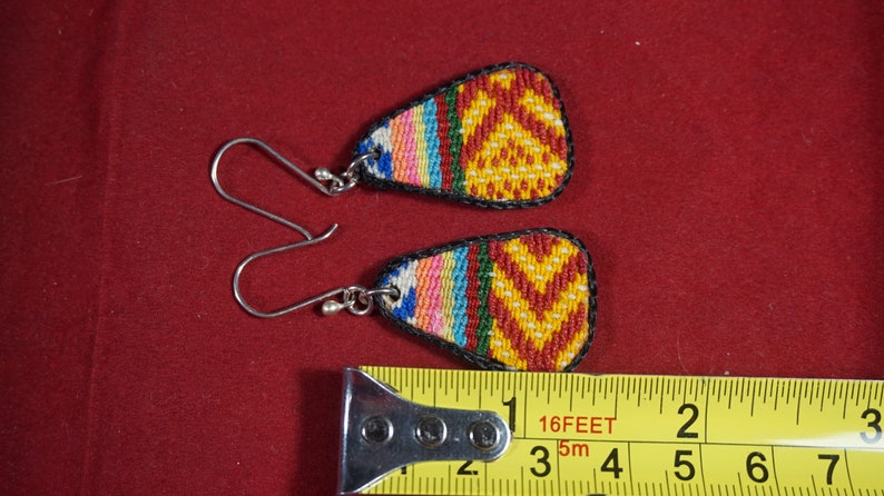 Peruvian 950 silver earrings and old recycled blanket multicolore