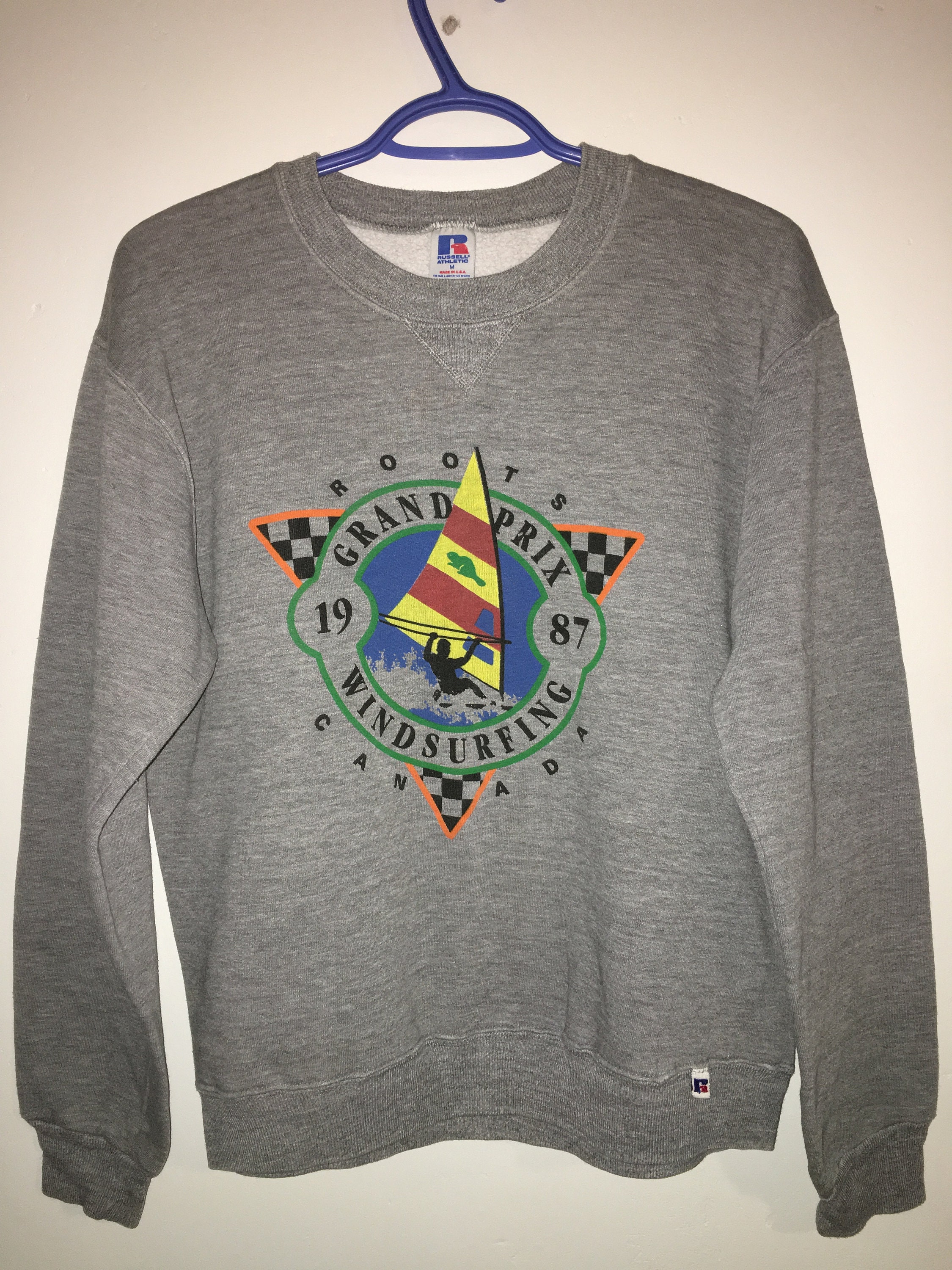 roots canada sweatshirt