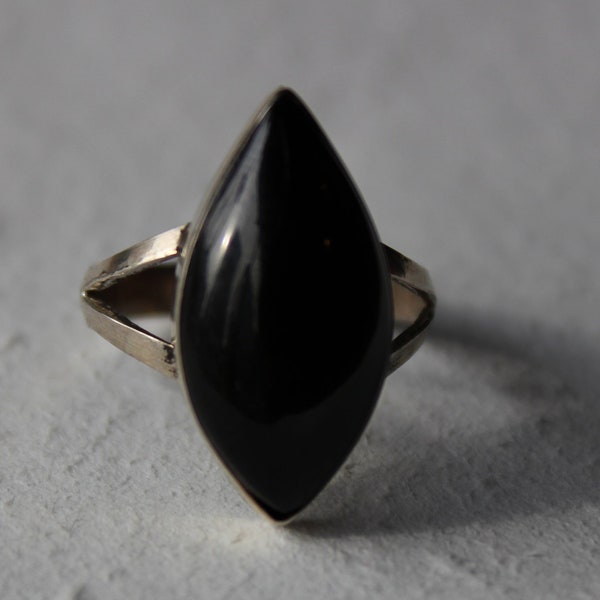 Jet Black Stone Vintage Ring, 925k Sterling Silver Women Ring, Black Stone Silver Ring, Jet Stone Ring, Black Stone Silver Women Jewelry