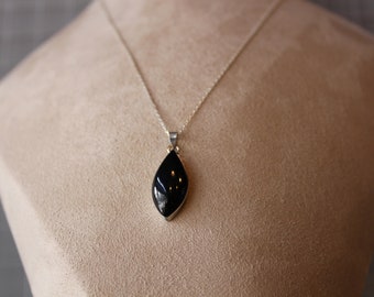 Genuine Black Jet Stone Necklace with Sterling Silver Chain Vintage,Black Gothic Necklace,Black Stone Pendant,Black Stone Necklace