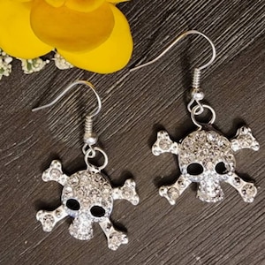 Skull Rose Earrings Dia De Los Muertos Skeleton Day of the Dead Silvertone Dangle Drop Earrings. Lightweight! READY TO SHIP!