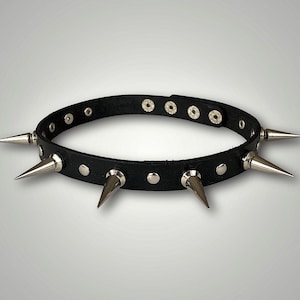 Black spiked leather collar, Genuine leather gothic studded choker, Spiked adjustable unisex collar, Punk cone spikes leather choker