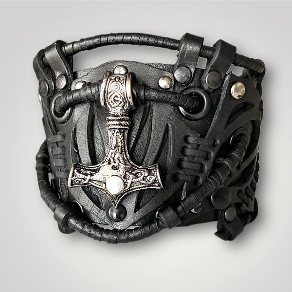 Thor hammer black leather bracelet, Thor Mjolnir geniune leather cuff, Black viking hummer wrap leather bracelet, Mens scandinavian jewelry