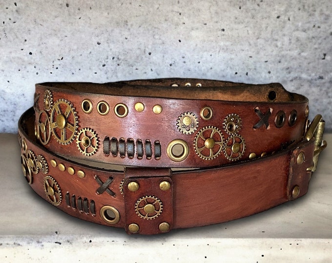 Steampunk studded leather belt with bronze buckle, Brown genuine leather adjustable vintage belt with watch parts, Cosplay gear bronze belt