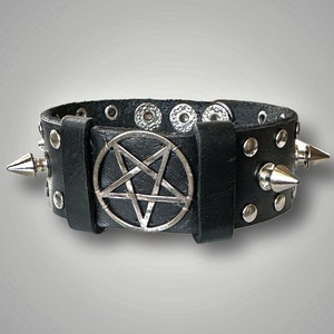 Black spiked leather bracelet with inverted pentagram, Adjustable punk rock spiked bracelet, Black genuine leather pentagram gothic cuff