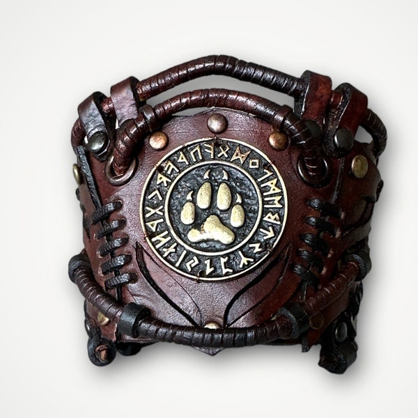 Viking rune protection bracelet, Brown geniune leather nordic cuff, Bear paw totem Scandinavian leather bracelet, Nordic protection jewelry