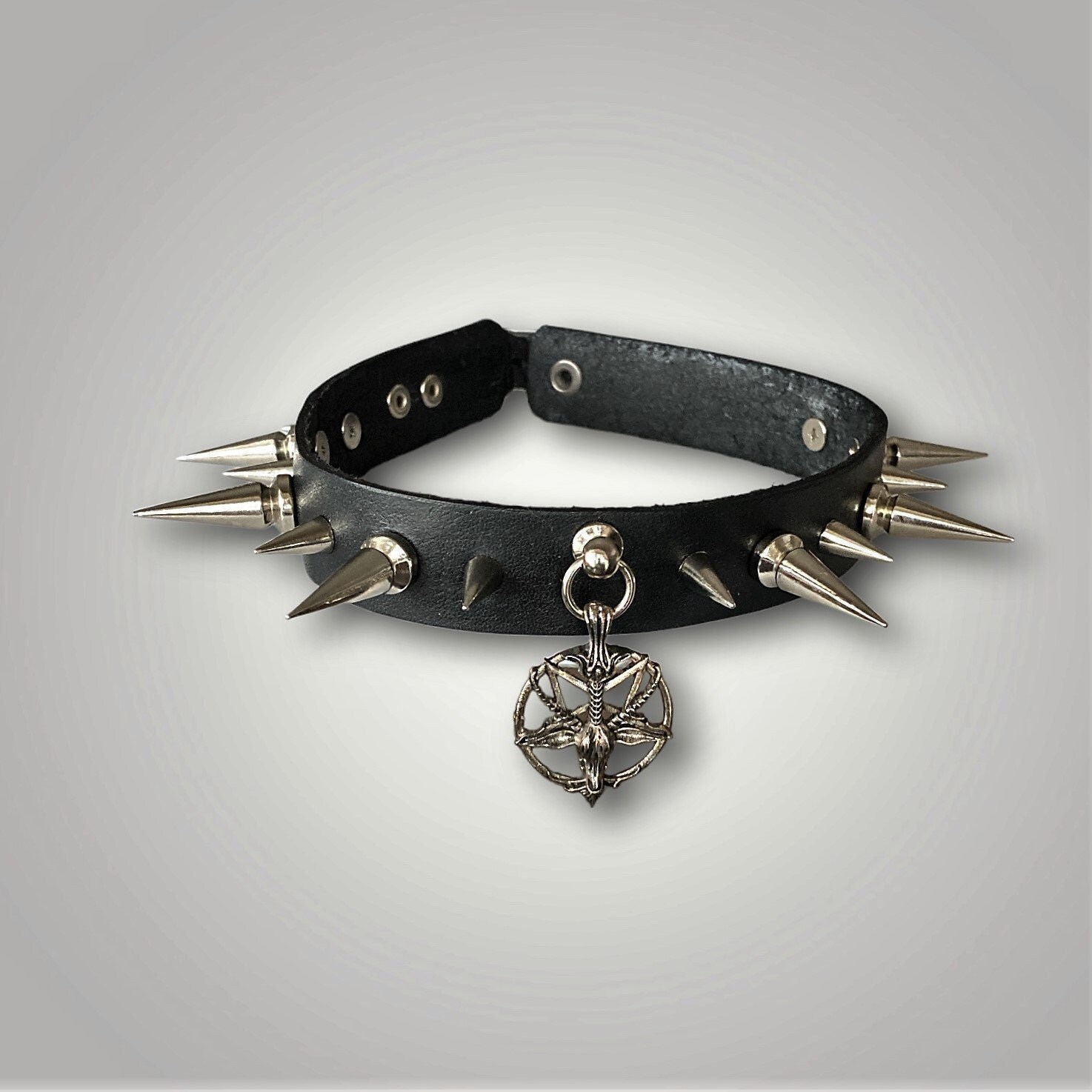 Gothic Leather Pentagram Choker Pagan Wicca Spiked Choker 