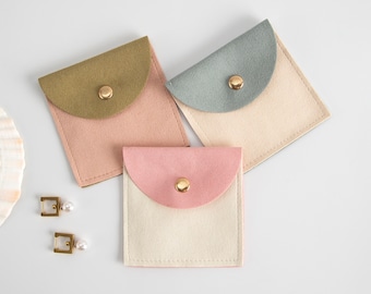8x8cm size Microfiber Jewelry Pouch With Button Custom Jewelry Bag Ring Necklace Packaging