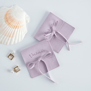 50 peças bolsa de embalagem de joias personalizada logotipo envelope sacos de microfibra anel brincos bolsa logotipo em relevo multicolorido atacado