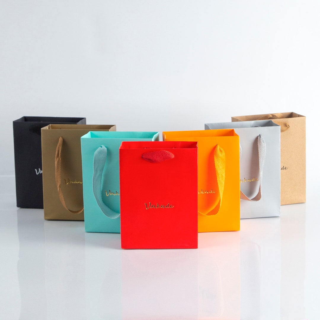 50pcs 12x6x16cm Personalized Logo Gift Paper Bag Bachelorette Party