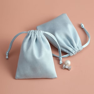 50 Blue Velvet Drawstring Jewelry Bags: Flannel Gift Pouches