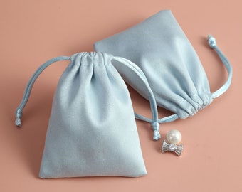 50pcs Velvet Jewelry Bag Flannel Drawstring Ring Earrings Gift Bags Jewelry Packaging Bags Pouches Chic Wedding Favor Bags Blue