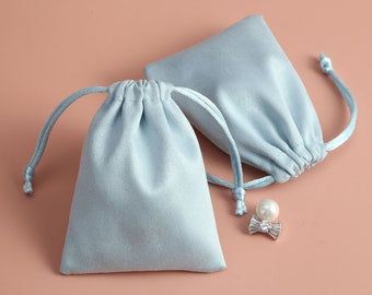 50pcs velluto gioielli borsa flanella coulisse anello orecchini sacchetti regalo gioielli imballaggio sacchetti sacchetti chic bomboniera blu