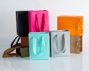 100Pcs Kraft Paper Gift Bags with Handles: Wedding, Bridesmaid, Shopping (12x6x16cm)
