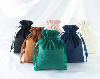 Soft Velvet Pouch with Silk Rope, Big White Velvet Bag for Party, Small Drawstring Bag, Bulk Jewelry Packaging Bag, Chic Wedding Favor Bags