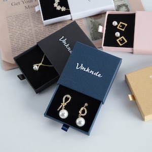 100 stks Papieren Doos Custom Sieraden Lade Doos Gepersonaliseerde Logo Sieraden Verpakking Bundel Kartonnen Doos Ketting Oorbellen Ring Dozen