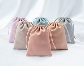 100pcs Slik Velvet Jewelry Bag Satin Drawstring Bags Dust Bags Jewelry Package Pouch Earring Ring Packaging Pouch Wedding Candy Bag