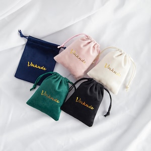 50 peças de bolsa de joias de veludo com logotipo personalizado estilo aberto plano com logotipo bolsa de embalagem de joias anel broche colar sacos de embalagem