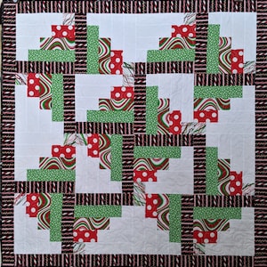 Christmas Whirlygig quilt, table topper, baby quilt