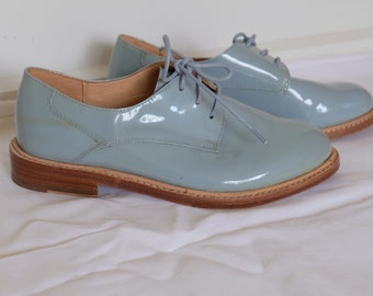 Preloved Vanishing Elephant  baby blue loafers - Second Hands blue leather derby shoes