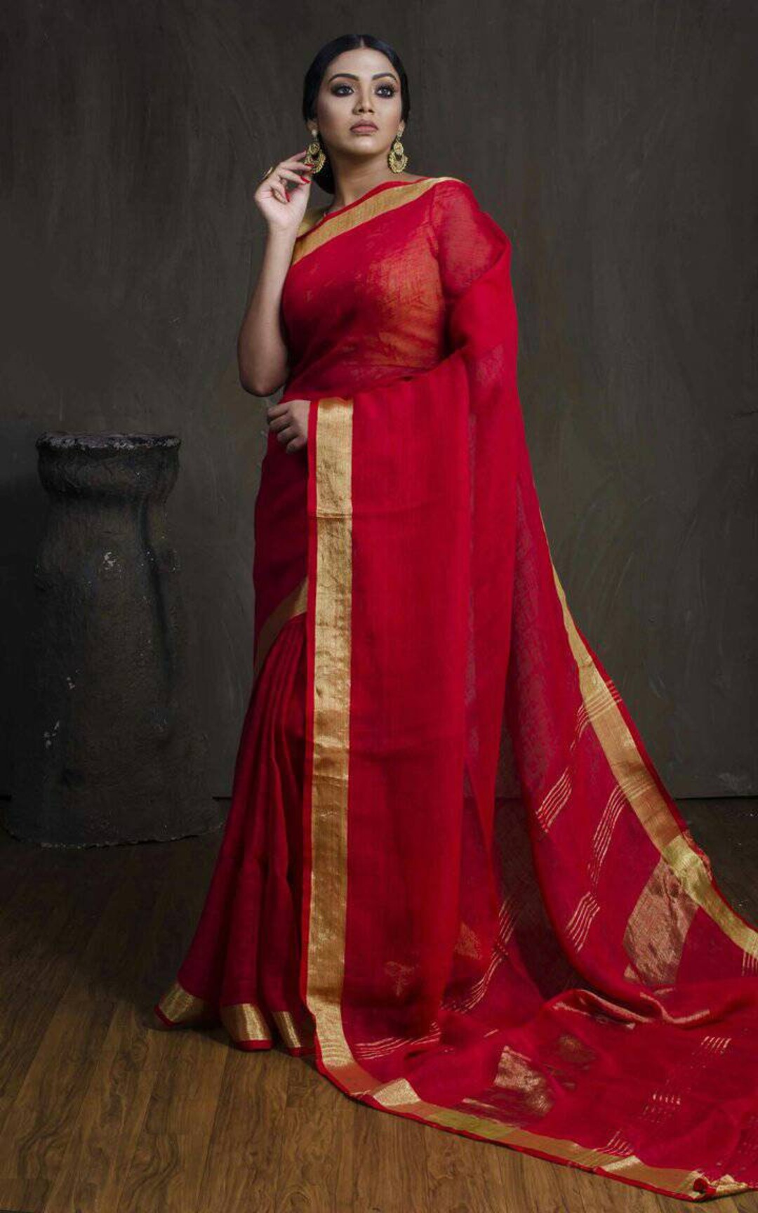 Red Linen Saree,linen by Linen 100 Count Red Pure Organic Handwoven Saree  With Golden Zari Border,red Plain Linen Saree,saree With Blouse - Etsy