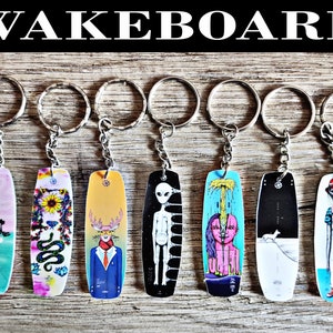 Custom keychains wakeboard, (we can make any model on request just complete the customization in the ad)