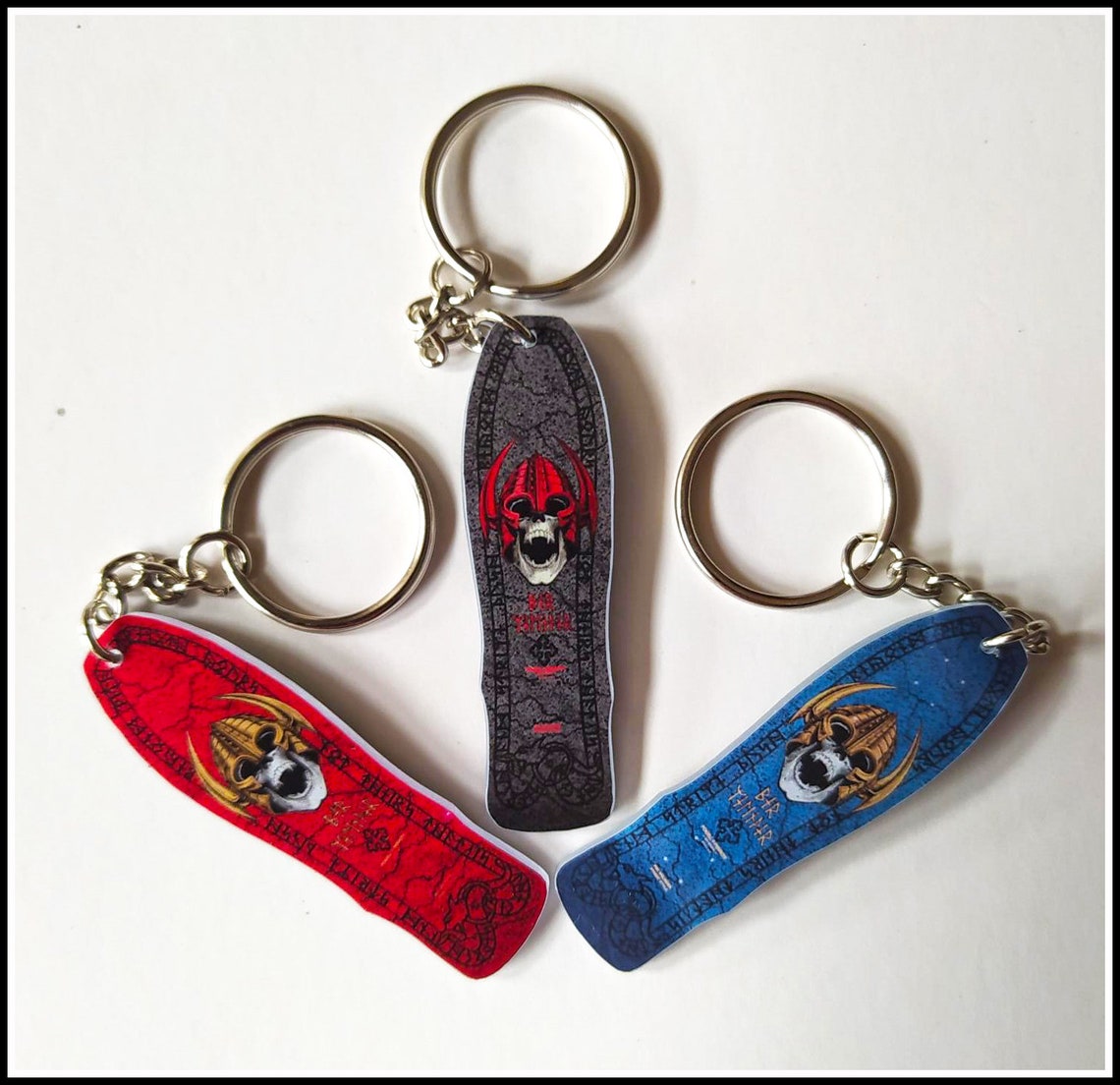 Custom keychain SkateboardLlavero personalizado Etsy