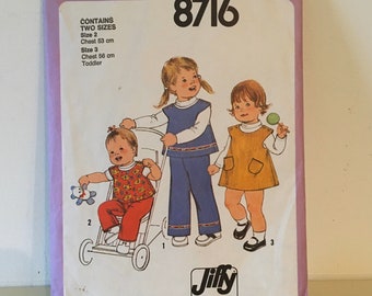 simplicity pattern 8716