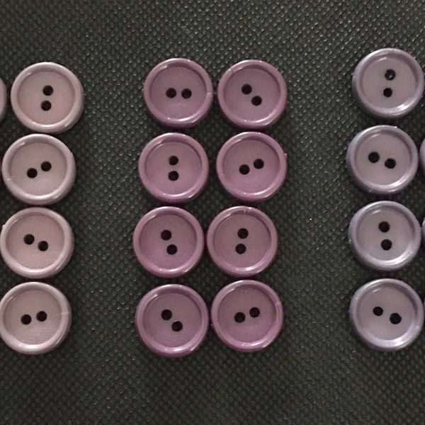 8 x Vintage Various Purple Shades Plastic Buttons. 16mm.