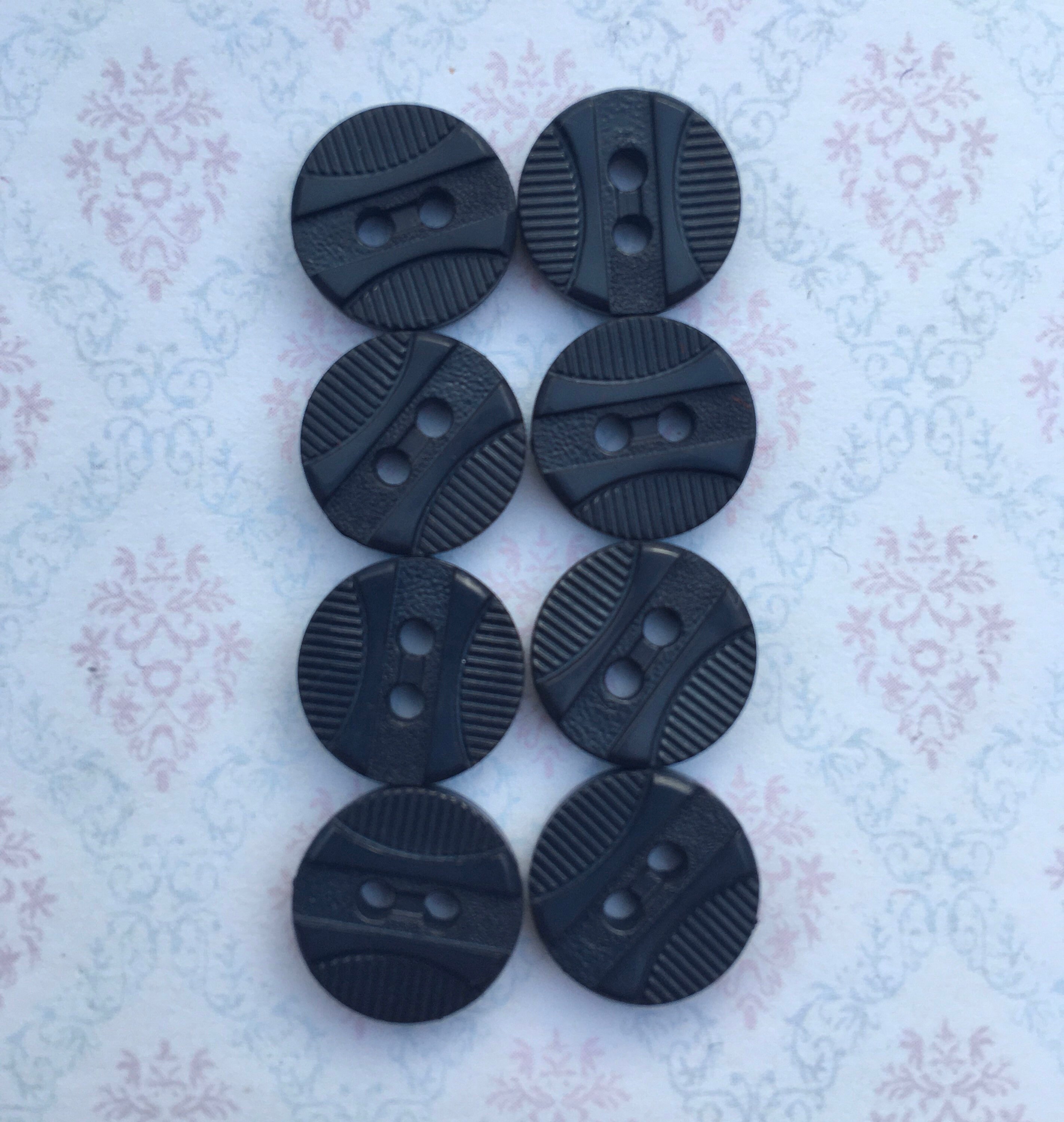 Set of Eight Vintage Dark Grey Ridged Plastic Buttons. 12mm. - Etsy