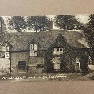 Vintage unbenutzte Cambridge, Queens College, Old Cottage Frith's Postkarte.