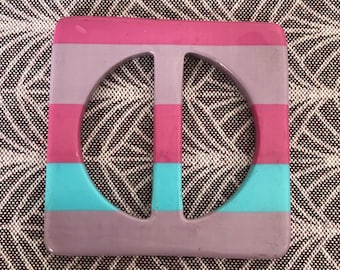 Vintage Pink/Lilac/Blue Plastic Belt Buckle. 5cm x 5cm.