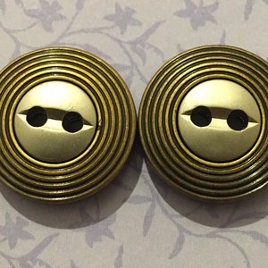 2 x Vintage Bronze/Silver Toned Buttons. 21mm.