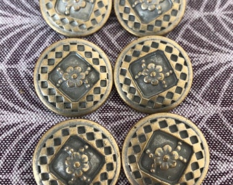 6 x New Vintage Metal Floral Buttons. 22mm/20mm/15mm