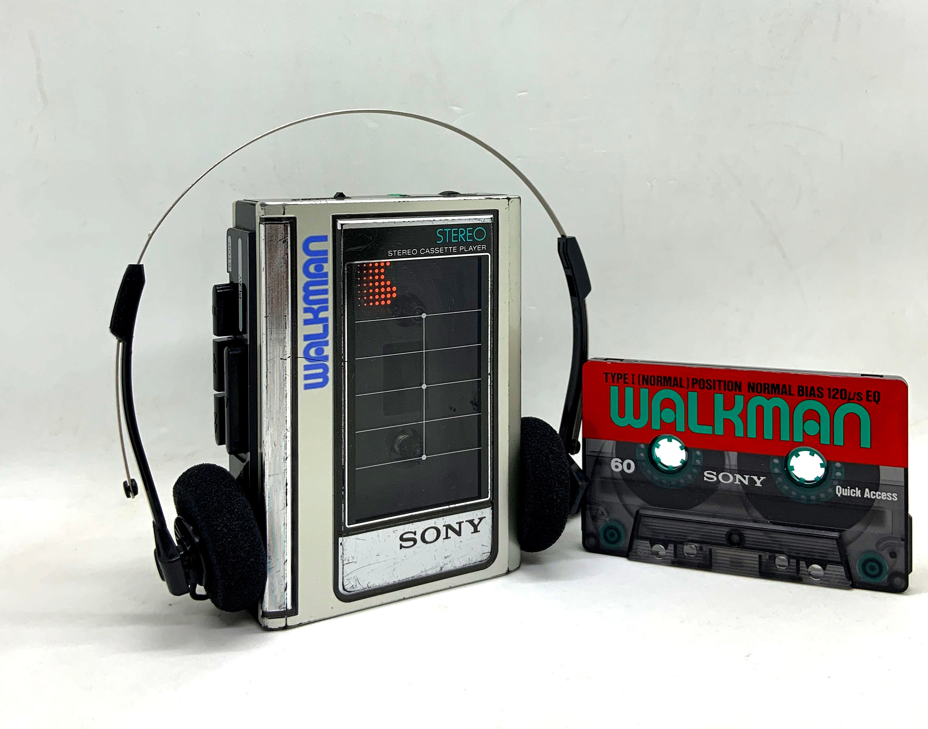 1986 SONY Walkman WM 32, perfect working stereo cassette player