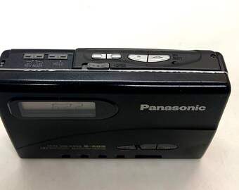 1992年製 パナソニック RQ-S35V ウォークマン、希少なカセット