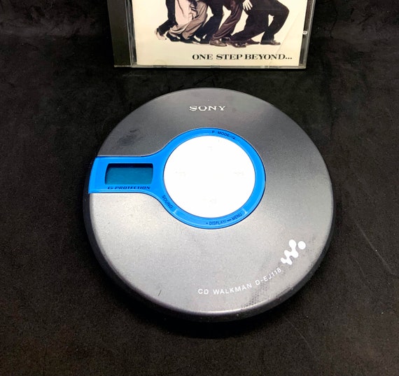 G 保護機能付きの 90 年代 SONY CD ディスクマン / CD プレーヤー