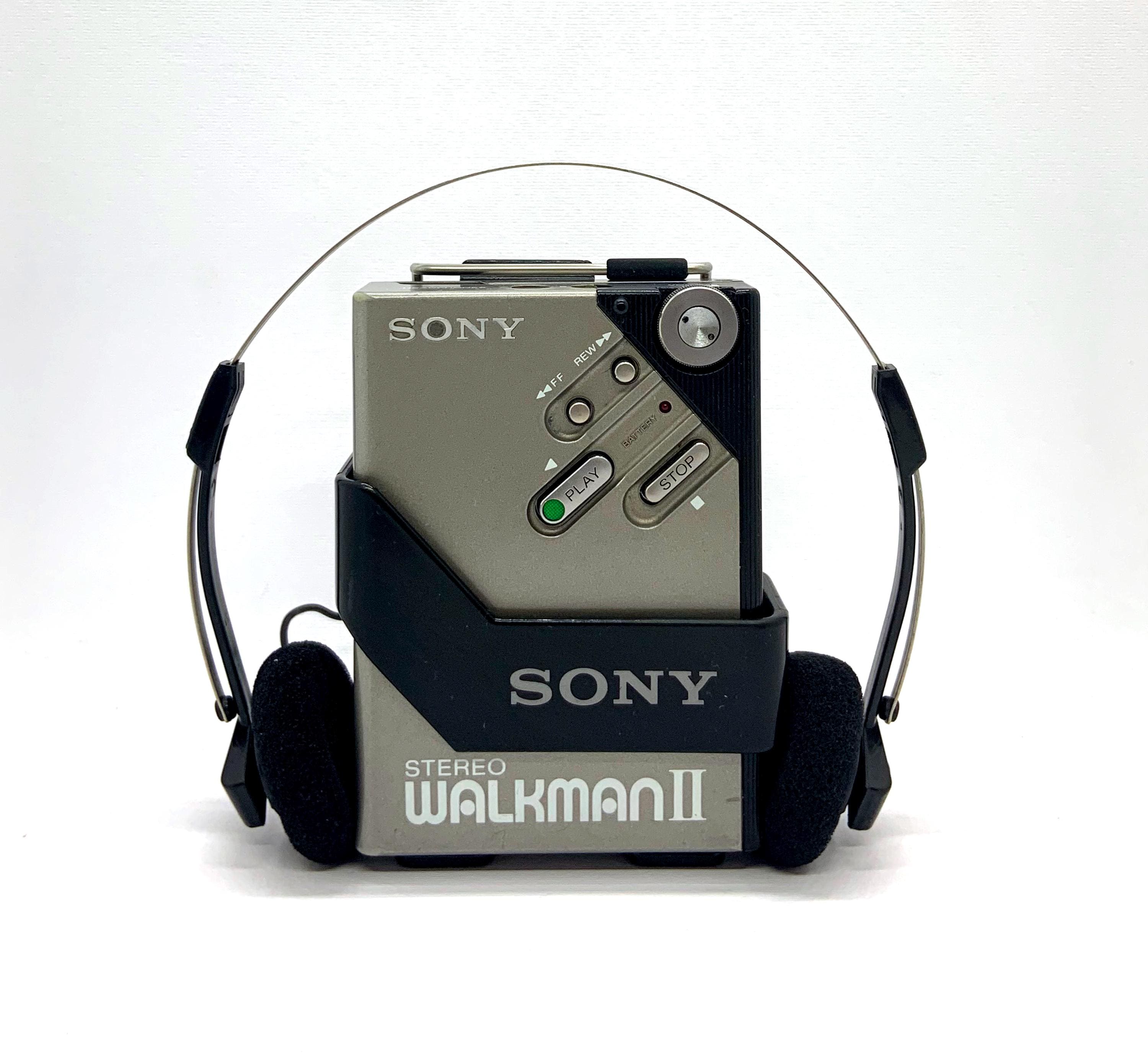 1981 SONY WM-2 Wakman ,with the Original Belt Clip , Made in 1981 SONY WM-2 Wakman ,with the Original Belt Clip , Made in