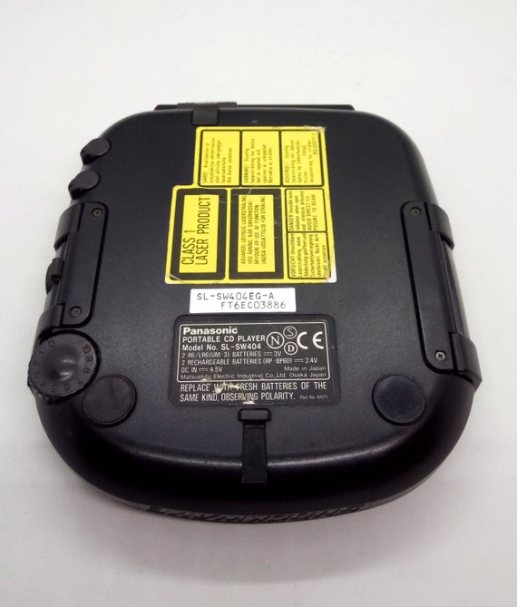 1996 PANASONIC Shockwave Portable Cd Player / Discman , Made