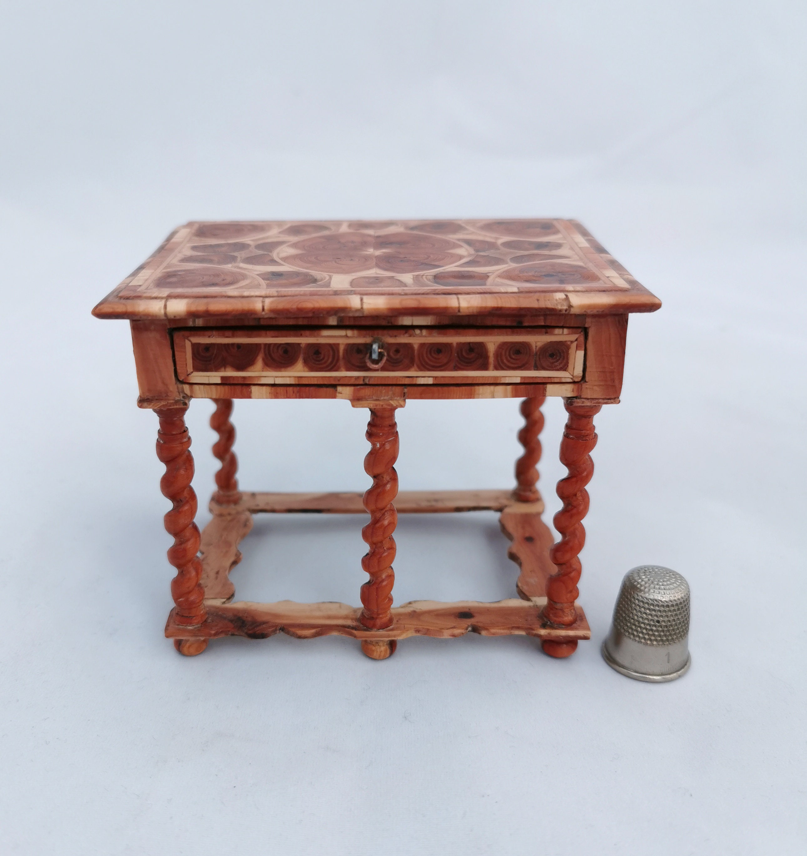 Miniature table sale legs