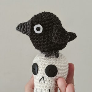 Crochet Crow Halloween Pattern image 4