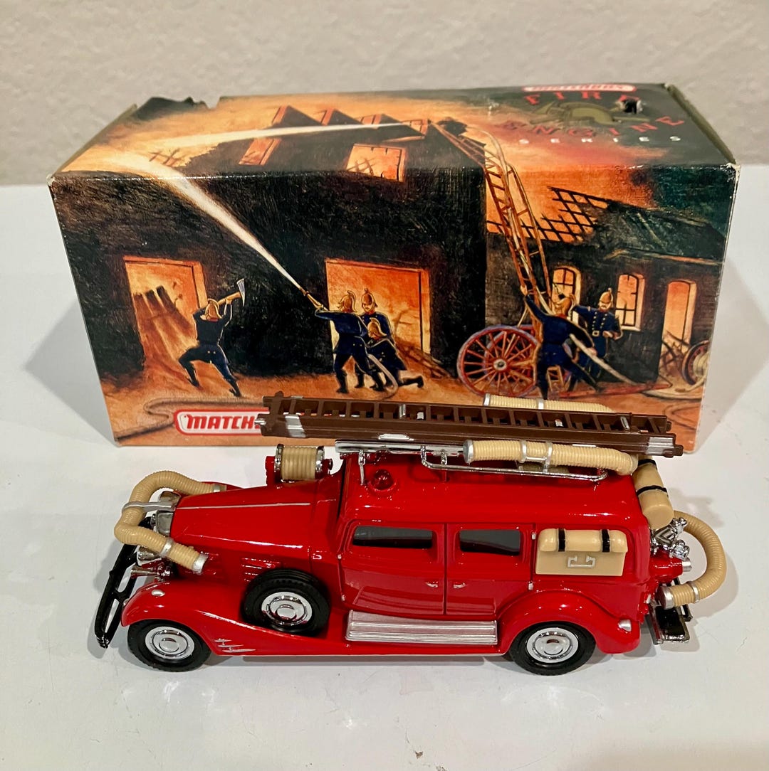 Vintage 1993 Matchbox Die Cast Models of Yesteryear 1933 Cadillac