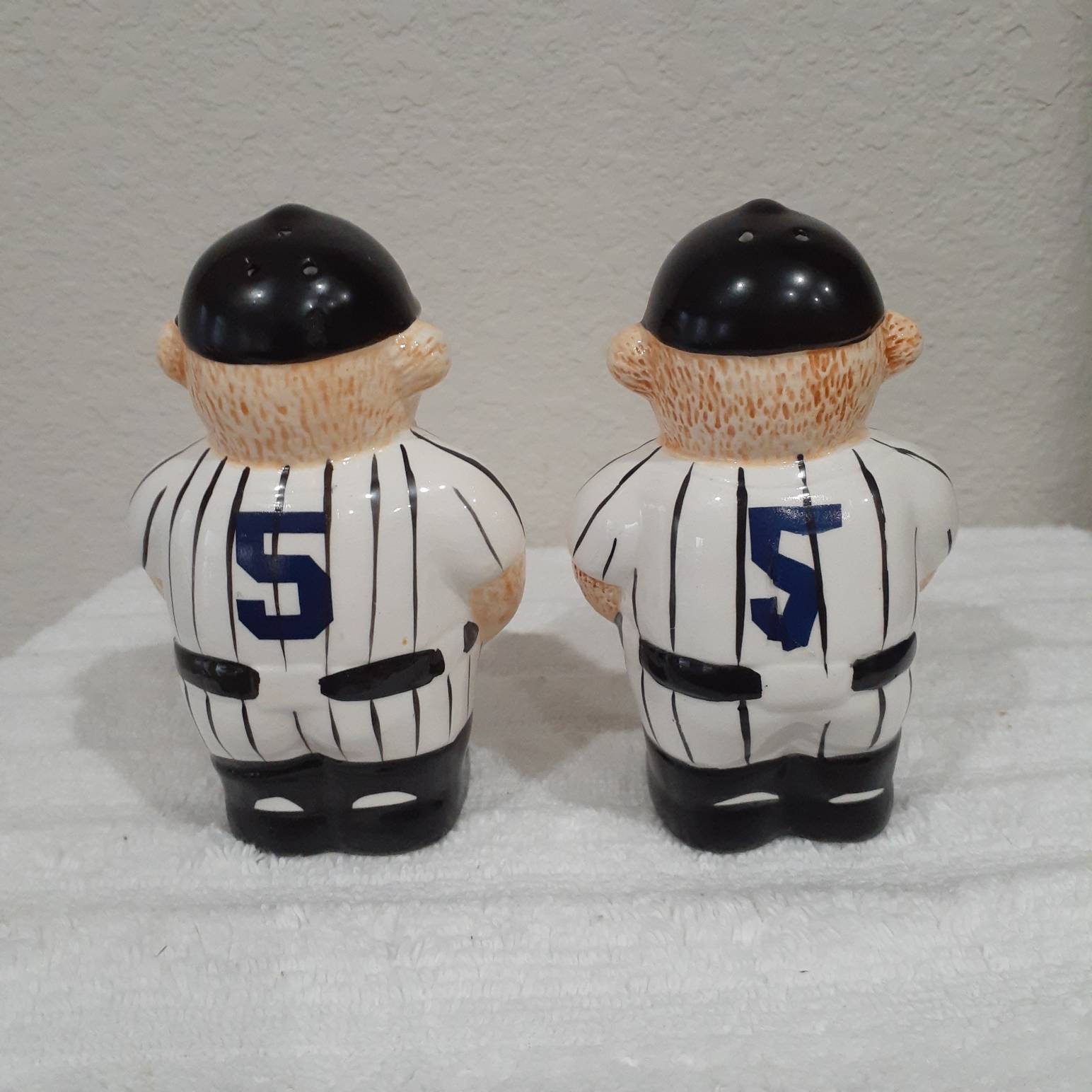 New York Yankees Bear Salt and Pepper Shakers Number 5 Joe Etsy