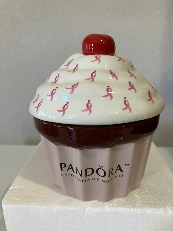 Pandora Limited Edition Ceramic Cupcake Jewelry Bo