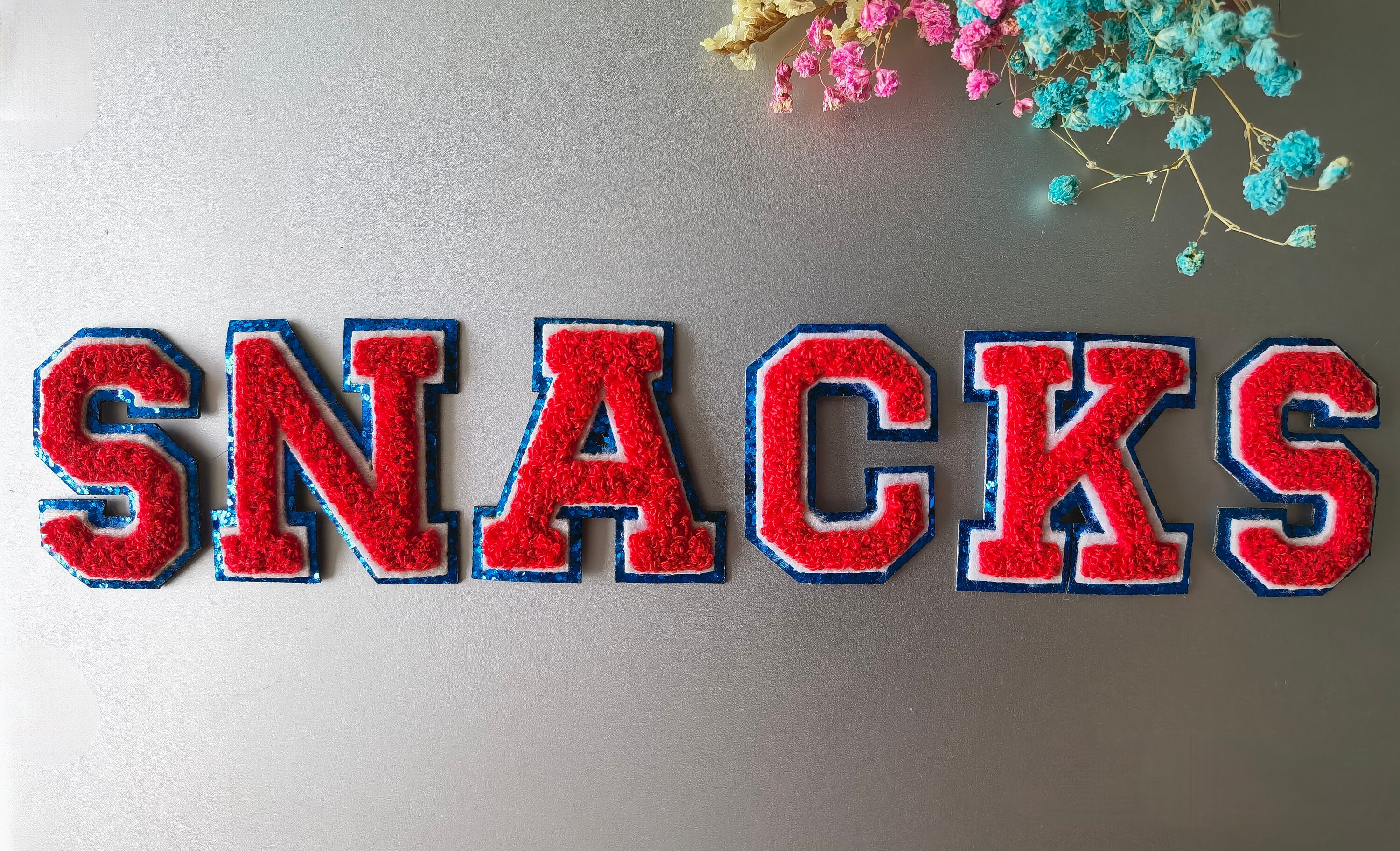 High Quality Red Letter Patches Chenille Embroidered Letters Patch With