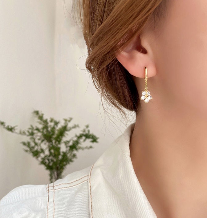 Flower earrings flower huggie earrings flower hoop earrings Etsy