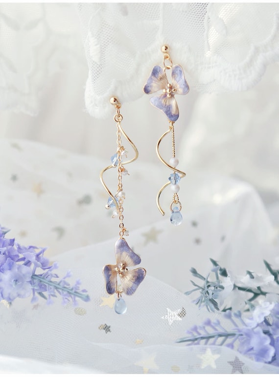 Aesthetic earrings bijoux femme with real blue flower Resin earrings Boho Jewelry  floral earrings charged with Reiki energy blue earrings