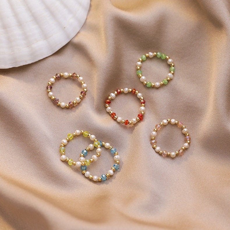 Pearl white beaded rings Gift for her Gift for bff Elastic Rings Beaded Rings Rings Beads
